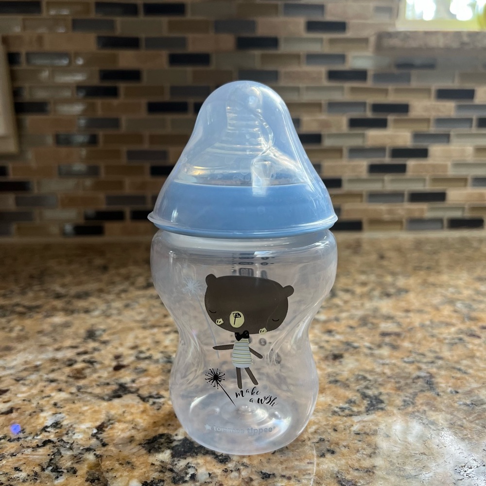Tommee Tippee